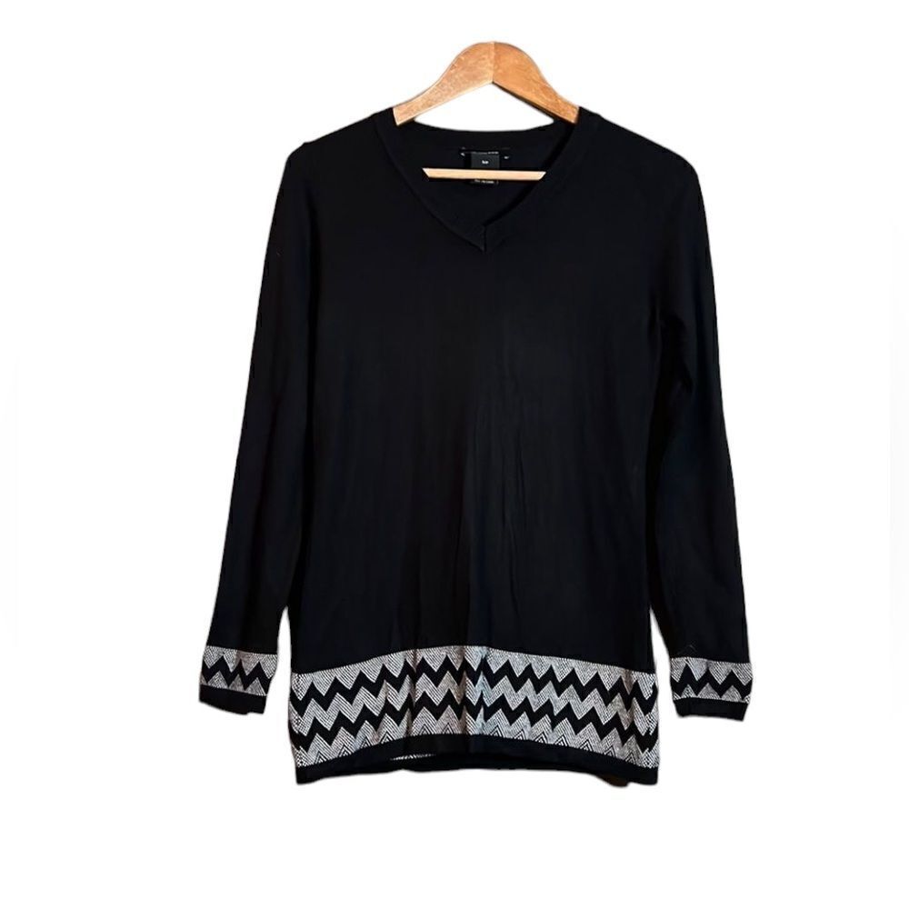 Alison Sheri‎ Black v neck sweater. Size small
